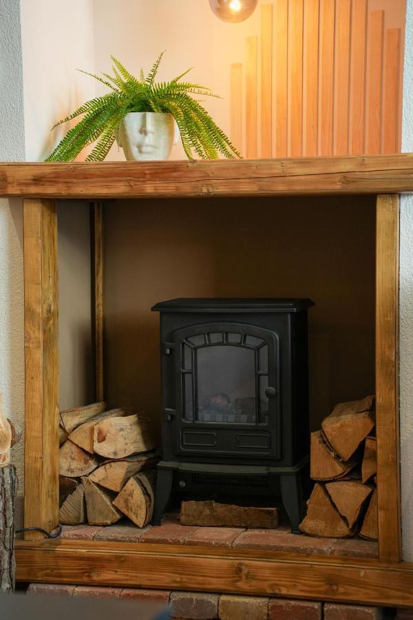 Hygge Home Apartman Eger Extérieur photo